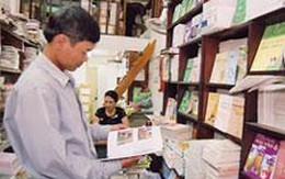 Giảm 10% giá bán lẻ sách giáo khoa